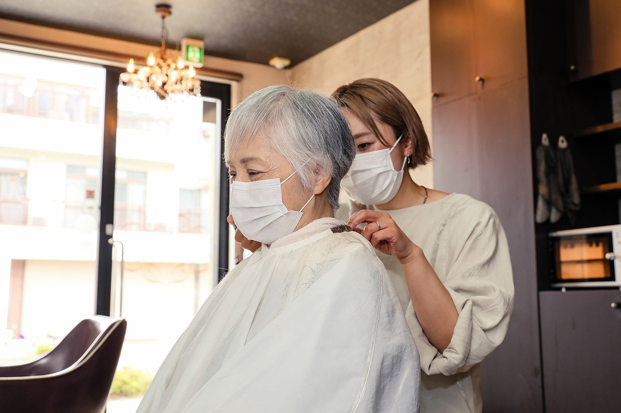 美容師さんにお勧めするヘッドマッサージの技術