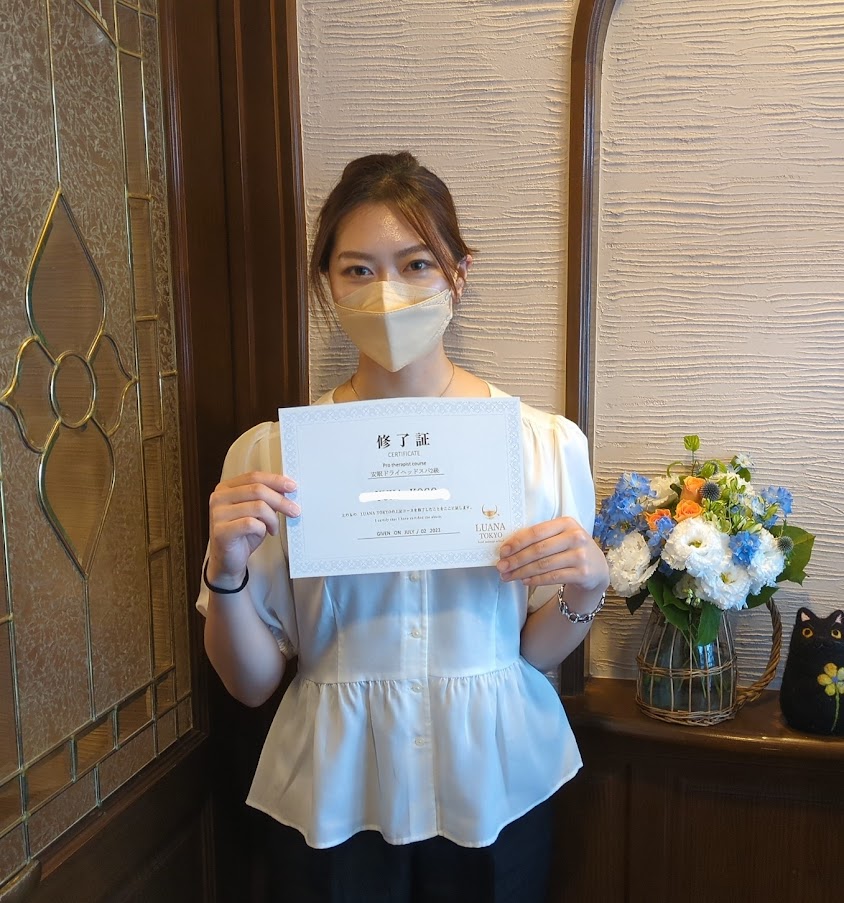 安眠ドライヘッドスパ講座生徒さんアイブロウリスト